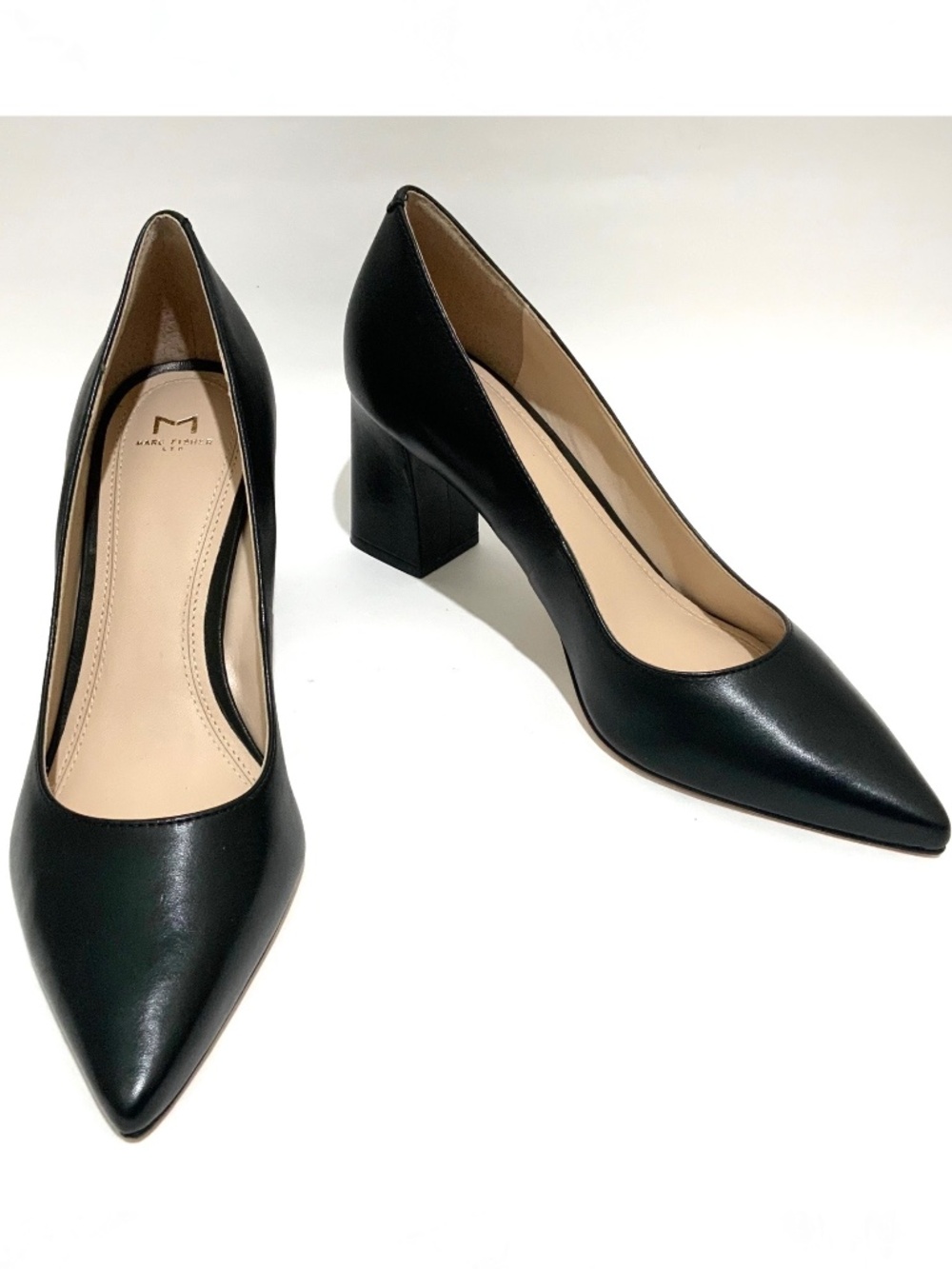 MARC FISHER Zala Black Leather Classic Pointed Toe Medium Block Heel Pumps 7 - Picture 10 of 15